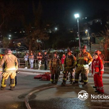 Dos incendios consumen seis viviendas en Camino Verde