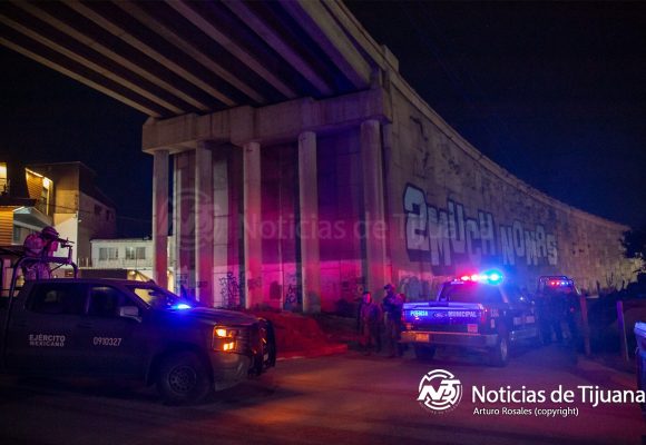 Balean a joven en situación de calle; lo dejan herido en un callejón