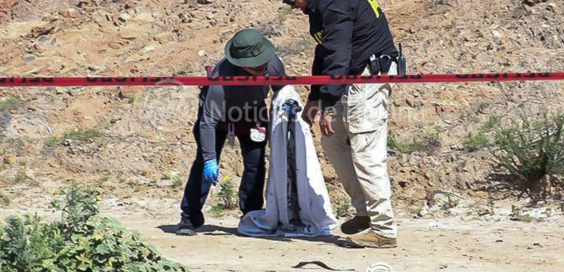 Dejan mensaje con amenazas en el “2000”