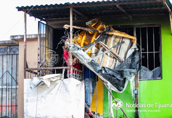 Incendio consume cuarto en vivienda de Cañadas del Florido