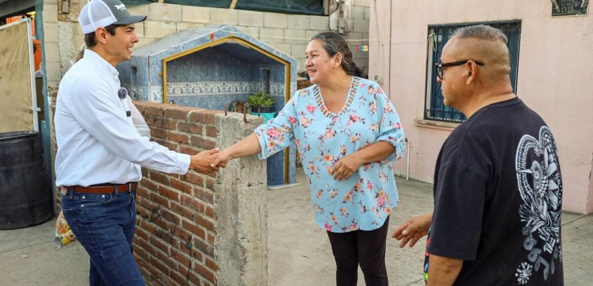 Román Cota encabeza segunda edición de “Alcalde en tu Colonia” y entrega apoyos integrales