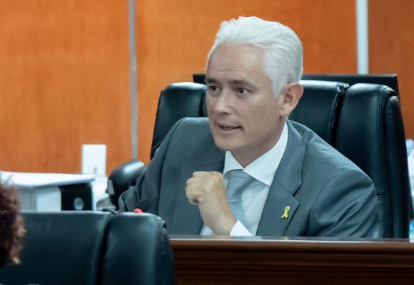 Congreso de BC mantiene impulso a ley contra el halconeo