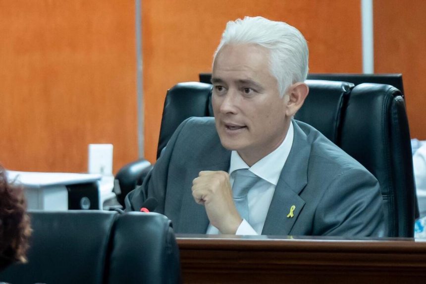 Congreso de BC mantiene impulso a ley contra el halconeo