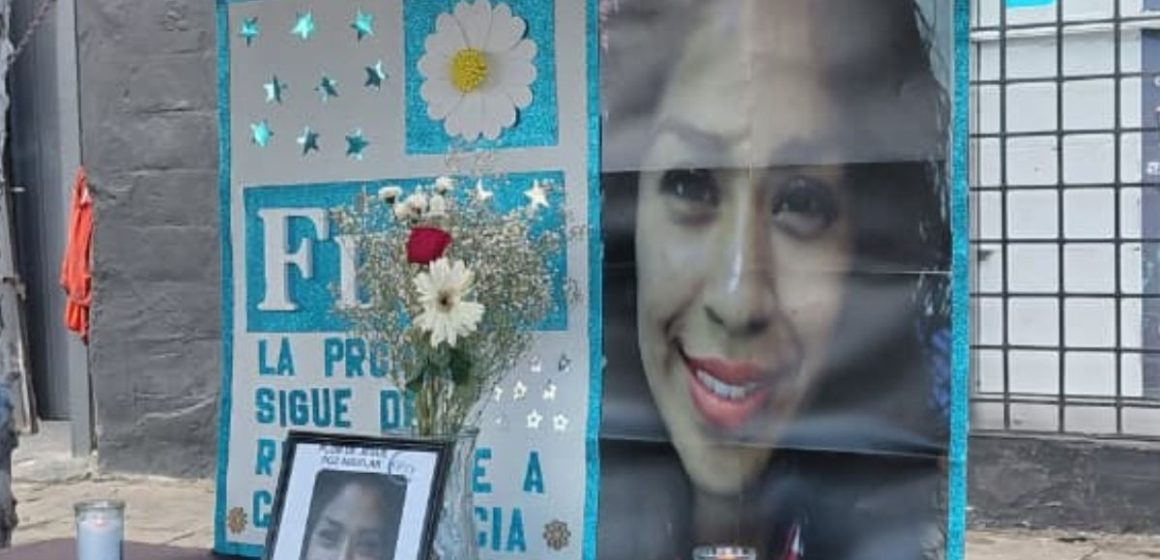 Familiares y amigas de Flor Poz Aguilar se manifestaron al cumplirse dos años de su desaparición, denunciando la falta de apoyo institucional en las búsquedas.