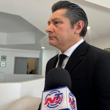 40 horas provocarían estancamiento económico y laboral, advierte fiscalista