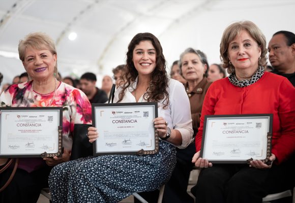 Entregan 436 constancias a asociaciones civiles y refrenda apoyo a proyectos sociales en Tijuana