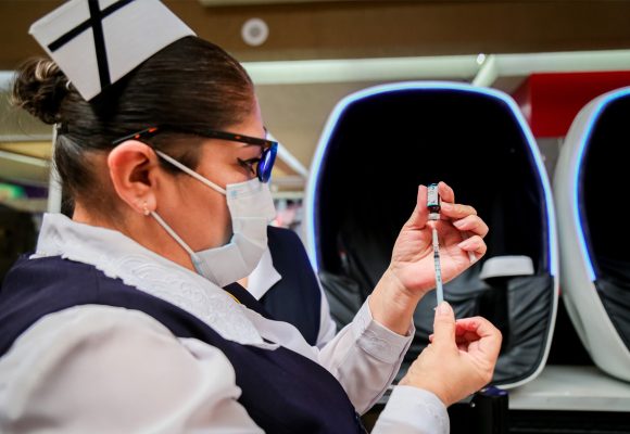 Refuerza vacunación contra el sarampión en Baja California