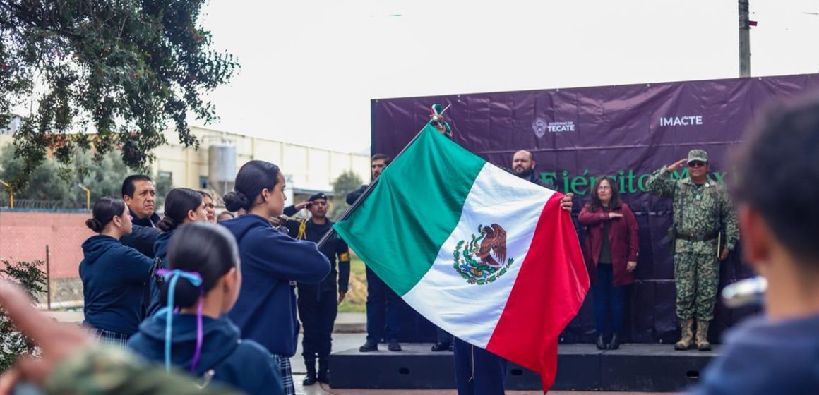dgfgf Conmemora el día del ejército mexicano con homenaje a su valor y lealtad