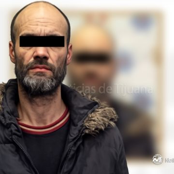 fgdfg Asalta con navaja en La Mesa y es detenido minutos después del atraco