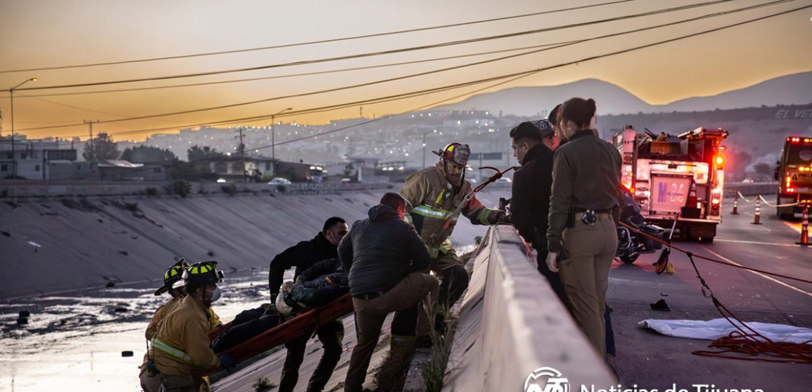 Motociclista pierde la vida tras choque y volcadura en Vía Rápida Alamar