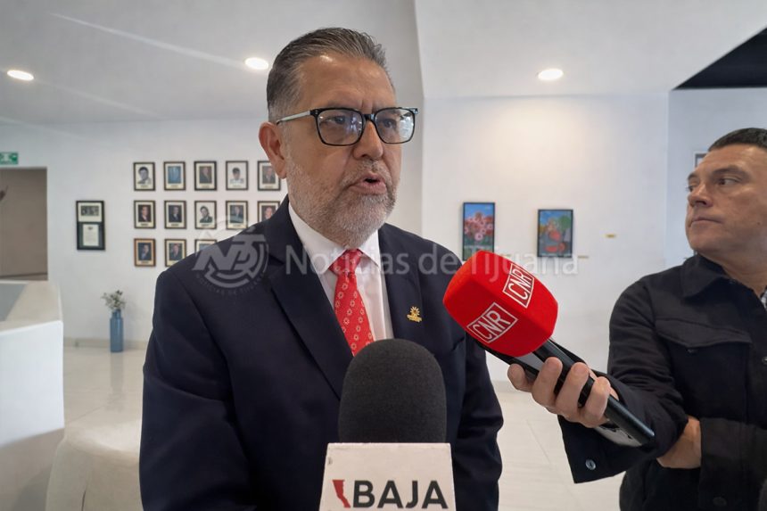 Burocracia asfixia a empresas; urge simplificación administrativa: Loaiza