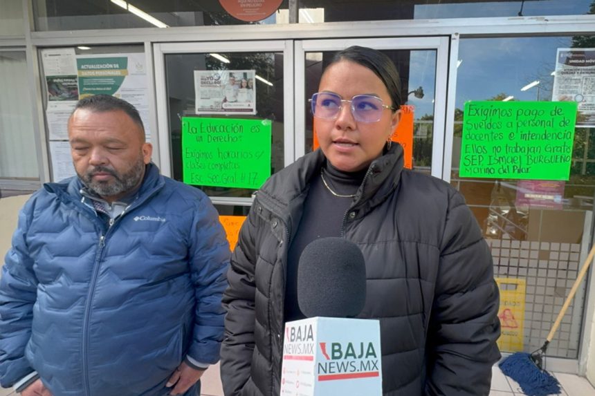 Exigen padres y alumnos de diversas secundarias maestros y pagos pendientes del SEE