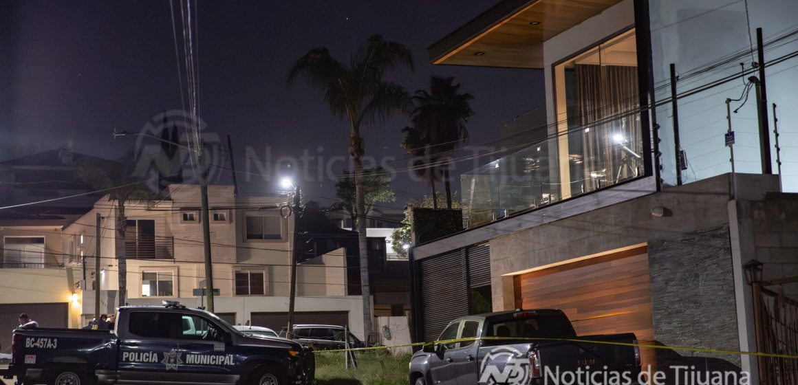 062A3349 Reportan ingreso de dos sujetos a vivienda en Chapultepec