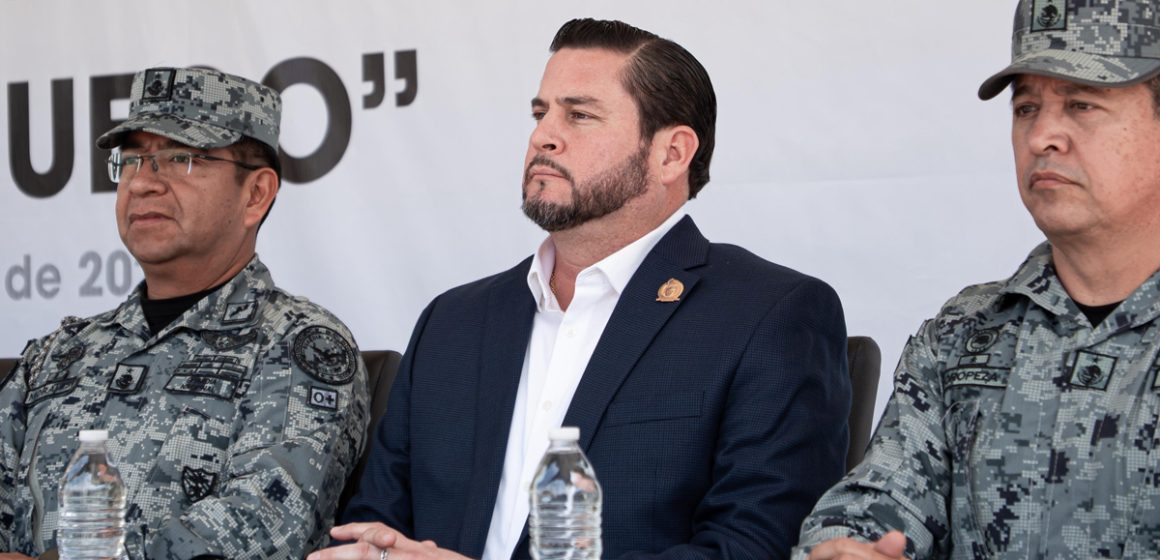 Destruyen más de mil armas