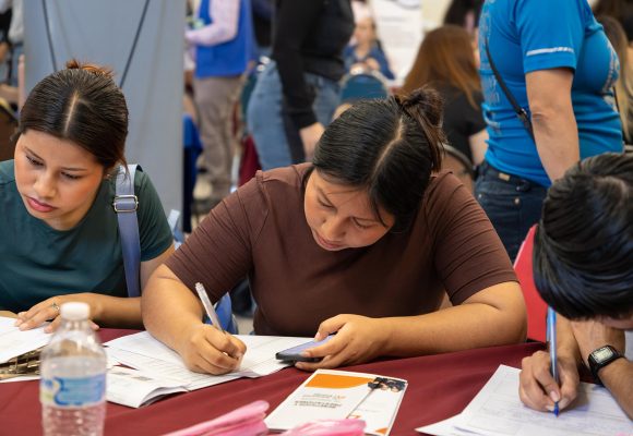 Realizan segunda Feria de Empleo 2026 en Mexicali