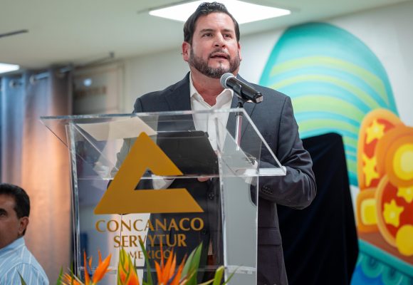 Burgueño fortalece vínculos con sector empresarial