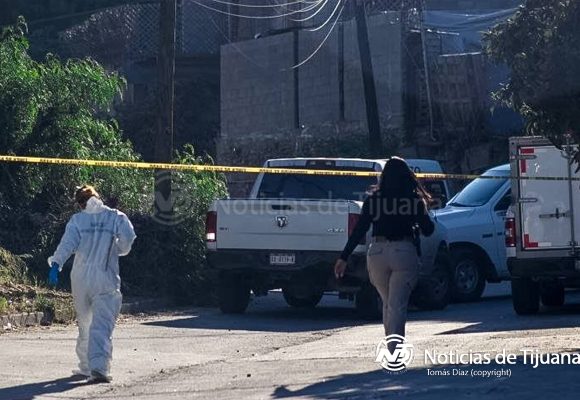 Hallan a hombre ejecutado y con mensaje en la Obrera