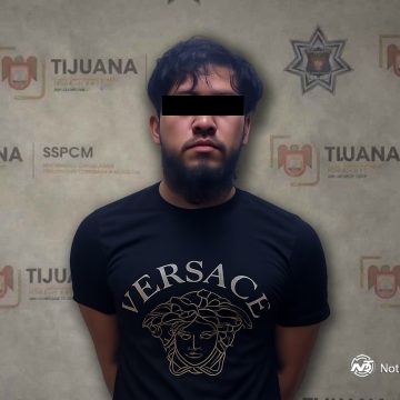 Detienen a hombre armado por agredir mujer