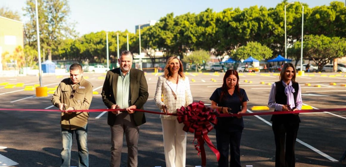1 Entregan nuevo estacionamiento en UABC Tijuana