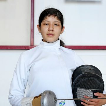Victoria Atienzo gana tres oros en esgrima