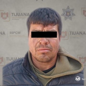 Cae presunto pollero con seis migrantes cerca del muro fronterizo