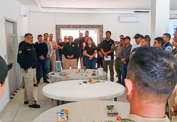 Capacitan a personal de emergencias en San Felipe en Sistema de Comando de Incidentes
