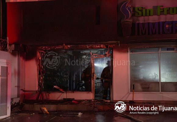 Incendio consume local comercial en Mesa de Otay; no hubo personas lesionadas