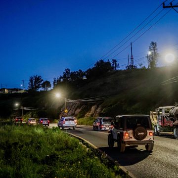 Instalan 186 luminarias en bulevar Fundadores para mejorar iluminación y seguridad