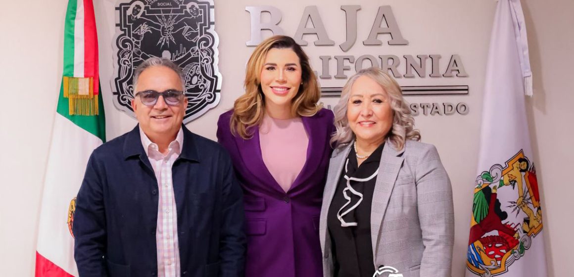 Teresa Banda asume Dirección de Cobach BC, sale Arturo Solís