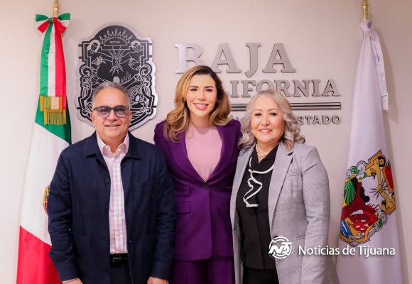 Teresa Banda asume Dirección de Cobach BC, sale Arturo Solís