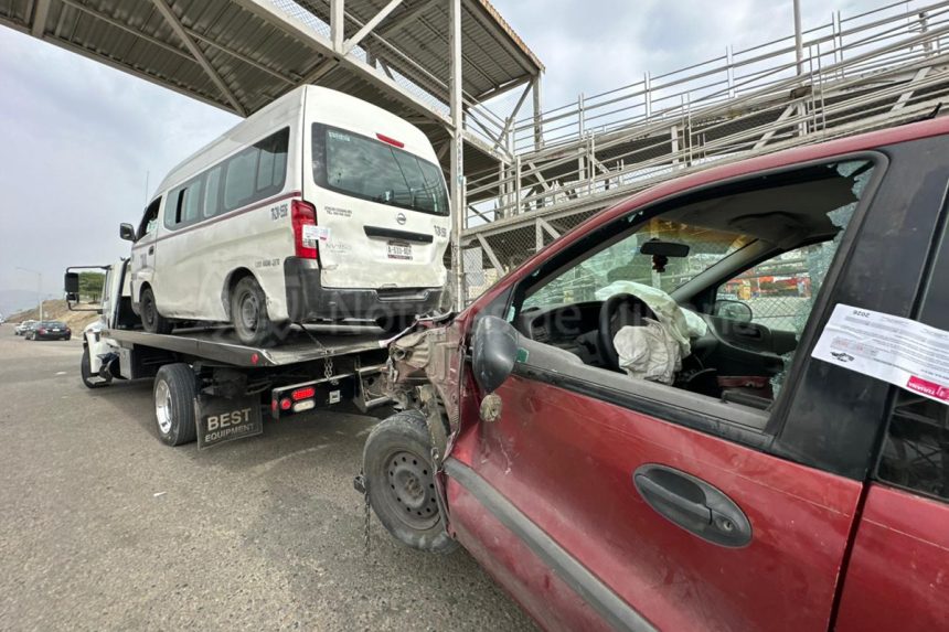 Video cambia versión de accidente en bulevar 2000; taxista está grave