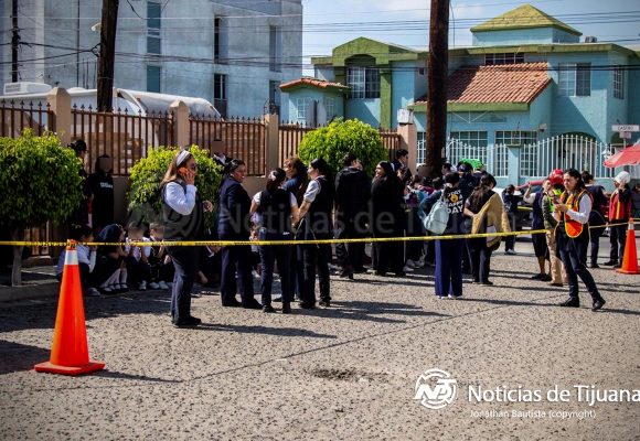 Evacúan a 339 personas por fuga de gas en fraccionamiento La Joya