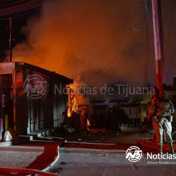Incendio deja tres viviendas de madera en pérdidas totales en El “Tecolote”