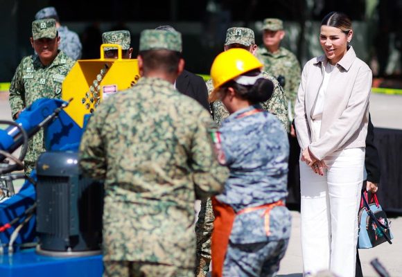 Sacan de las calles más de mil 700 armas en BC