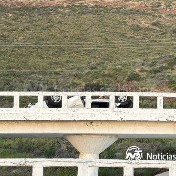 Volcadura en “El Mirador” deja dos muertos y dos lesionados