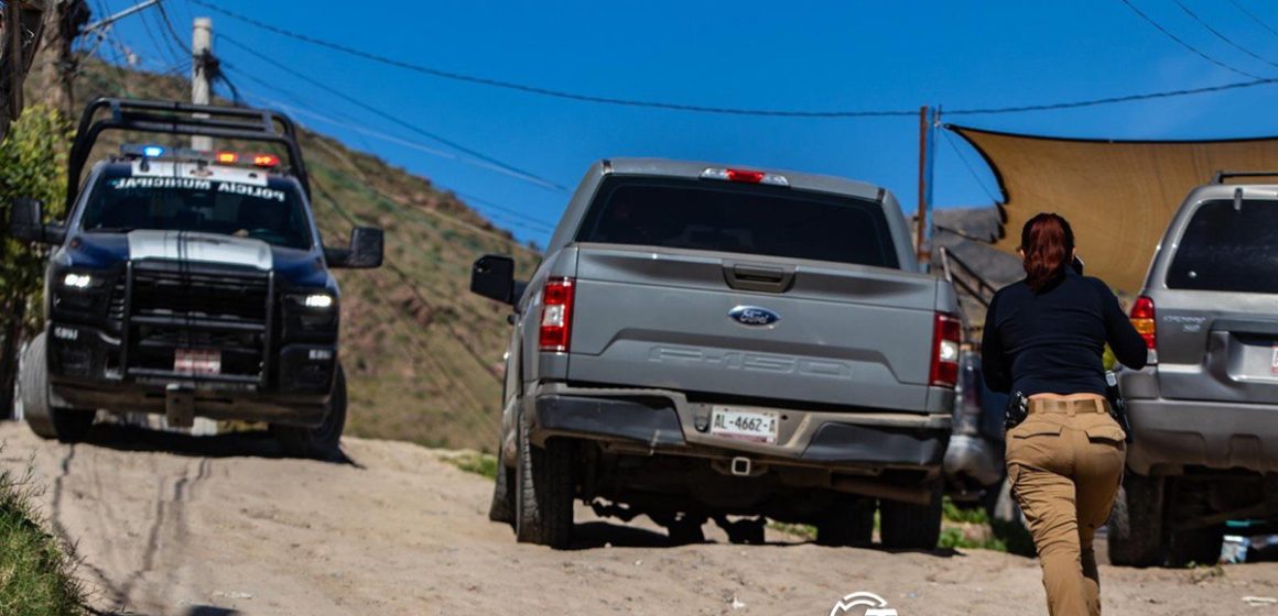 4444 Detienen a 32 policías municipales por delitos de alto impacto