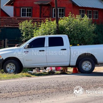 Localizan cuerpo envuelto “encobijado” en Villa del Campo; dejan narcomensaje