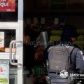 Asaltan tienda Oxxo en Real de San Francisco; ladrón espero a que abrieran las puertas