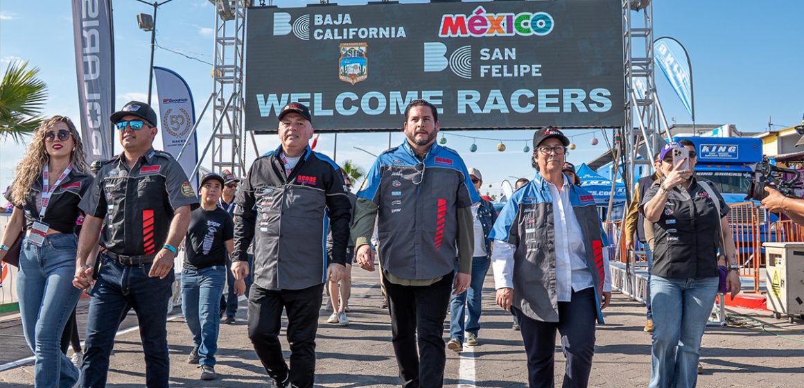 vxc Participa Ismael Burgueño en arranque de la “SCORE San Felipe 250”