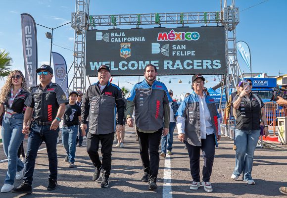 Participa Ismael Burgueño en arranque de la “SCORE San Felipe 250”