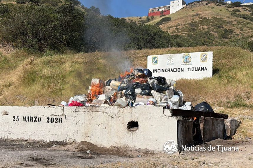 Incineran más de 4 toneladas de droga en Baja California