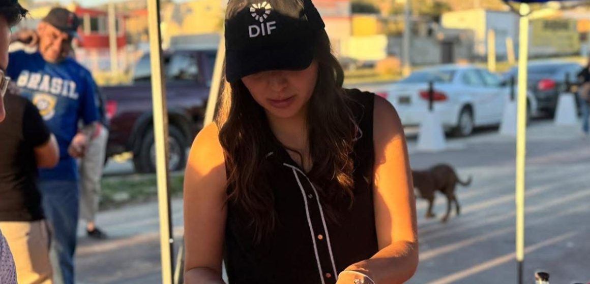 zxc DIF Tecate y asociación civil brindan apoyo a personas en situación de calle