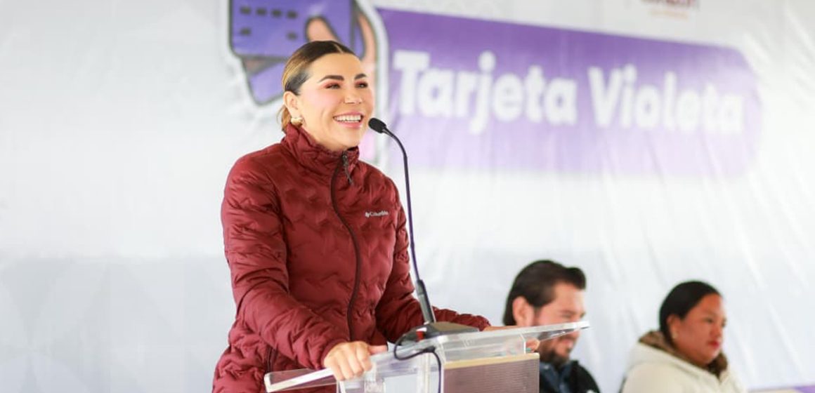 1 Entrega de Tarjetas Violeta a madres jefas de familia