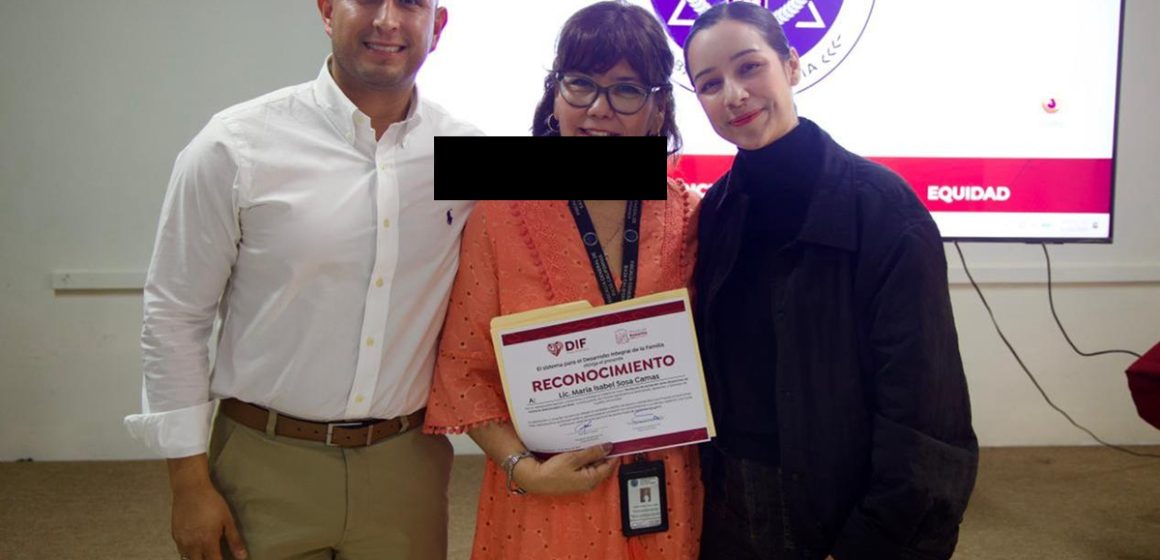 FGE capacita a personal del DIF en Rosarito