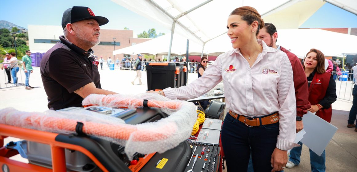 Convocan a emprendedores a registrarse para recibir apoyo en equipamiento