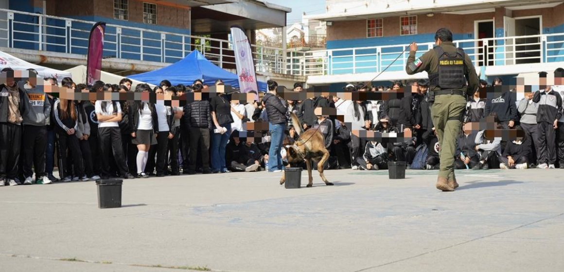Participa SSPCM en jornada de salud con acciones preventivas para estudiantes