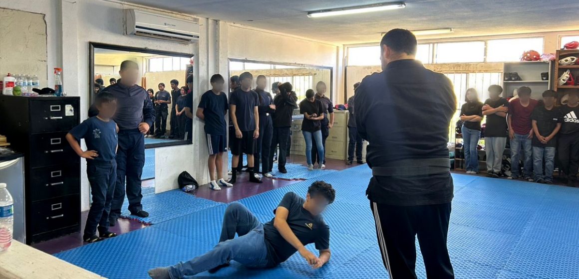 Policía Juvenil forma a jóvenes con disciplina y prevención