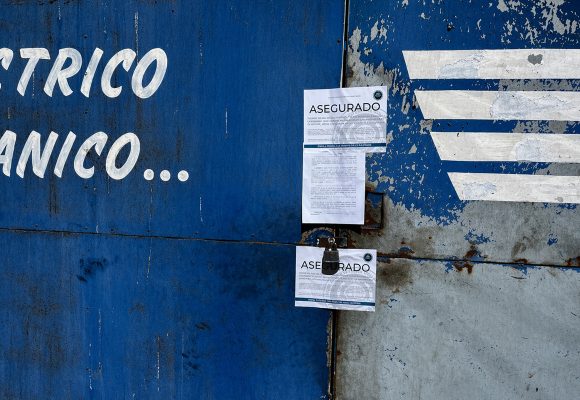 Recuperan tres autos robados tras cateos en distintas colonias de Tijuana