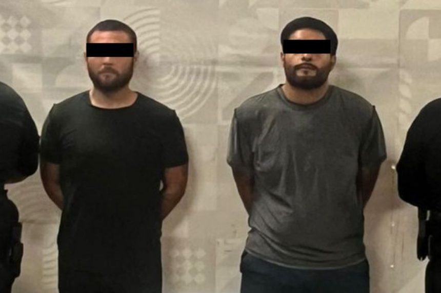 Caen dos presuntos operadores logísticos del crimen con arma en Tijuana