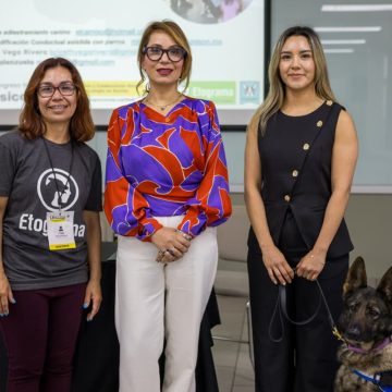CEJUM comparte modelo de acompañamiento canino